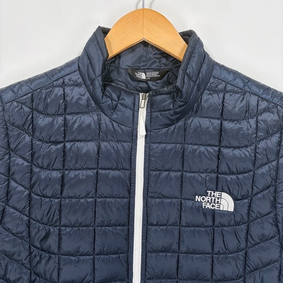 The North Face Thermoball Puffer Vest Men Large Navy Blue Quilted Gorpcore - Picture 4 of 13